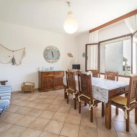 Sea Front A Apartment Stintino